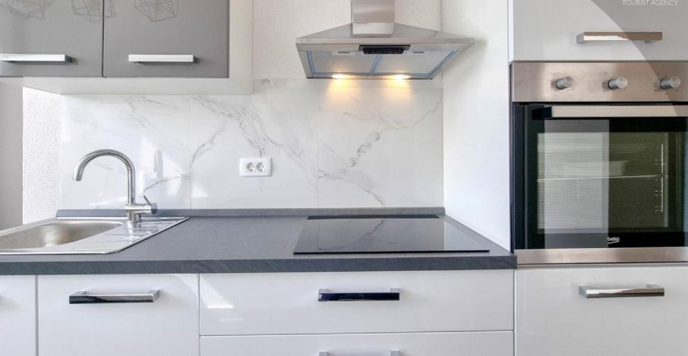 Bella Apartment Umag Bagian luar foto